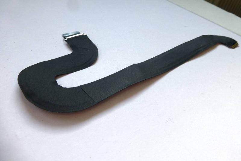LVDS Display Port Kabel iMac 21 Zoll A1418 2014 Ersatzteil Detailbild eins
