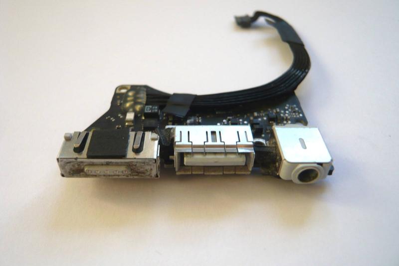 DC-IN InOut Board 820-3453-A MagSafe Audio MacBook Air 11 inch A1465 2013 2014 2015 sparepart detail image one