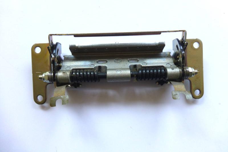 Mechanism 922-8688 Scharnier Halter LED Cinema Display 24 Zoll A1267 2008 2009 Original Ersatzteil zweite Ansicht