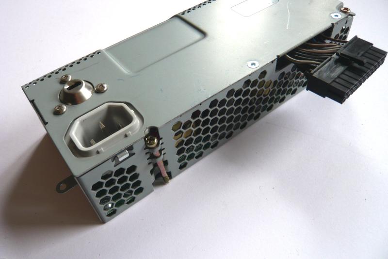 Netzteil 180 W API4PC46 API3PC97 614-0366 614-0279 iMac G5 20 Zoll A1076 2004 2005 Original Ersatzteil Detailbild eins