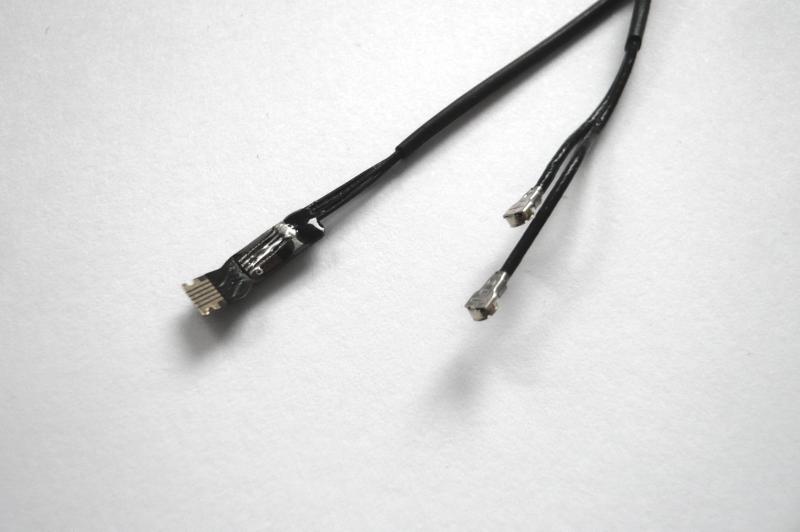 Scharnier Links 818-1840 WLan iSight Kabel MacBook Air 13 Zoll A1369 Ersatzteil Detailbild eins