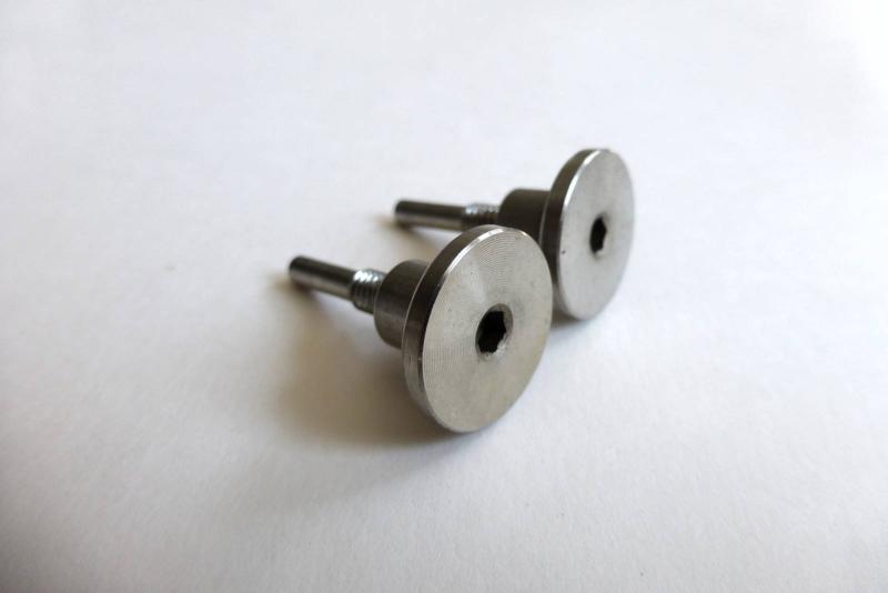 Stand Fuss Schrauben Cinema Display HD 30 Zoll A1083 Original Ersatzteil Hauptansicht