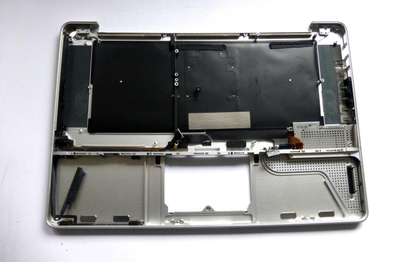 TopCase 661-4948 with german Keyboard MacBook Pro 15 inch A1286 late 2008 early 2009 Original sparepart first detail