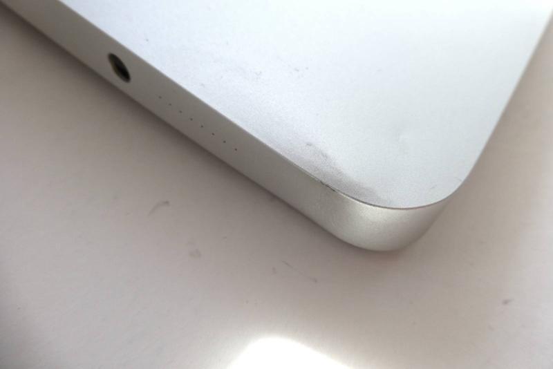 TopCase Keyboard D D661-5041 805-9440-42 MacBook Pro 17 inch A1297 2009 Original sparepart second detail