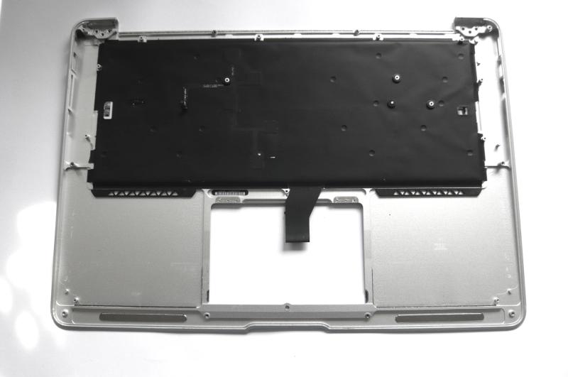 TopCase Tastatur schwedisch MacBook Air 13 Zoll A1466 2012 Ersatzteil Detailbild eins