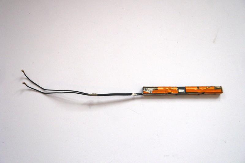 WLan Antenne 631-1235-B 631-1223-B MacBook Pro 17 Zoll A1297 2010 Original Ersatzteil zweite Ansicht